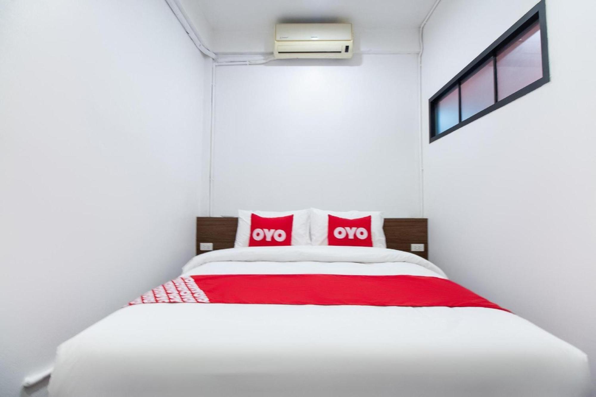 בנגקוק Kudi Hostel מראה חיצוני תמונה