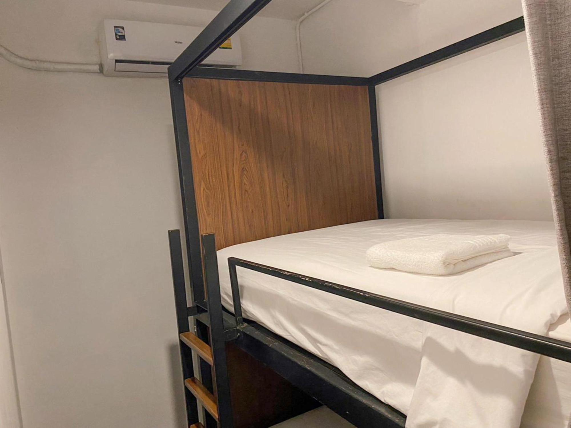 בנגקוק Kudi Hostel מראה חיצוני תמונה