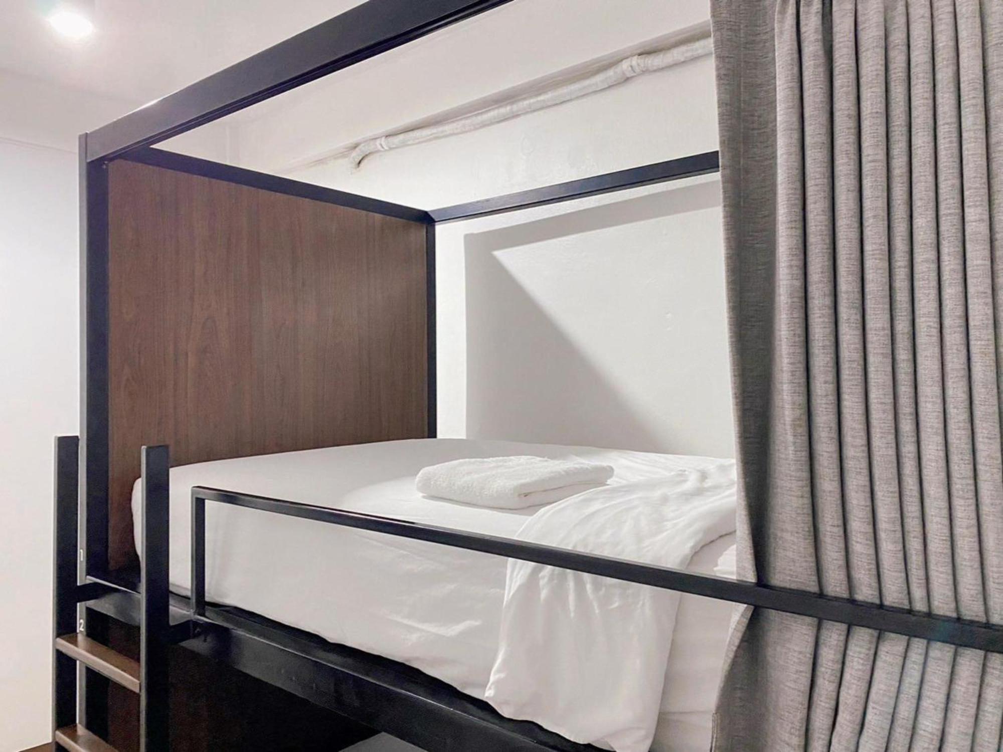 בנגקוק Kudi Hostel מראה חיצוני תמונה