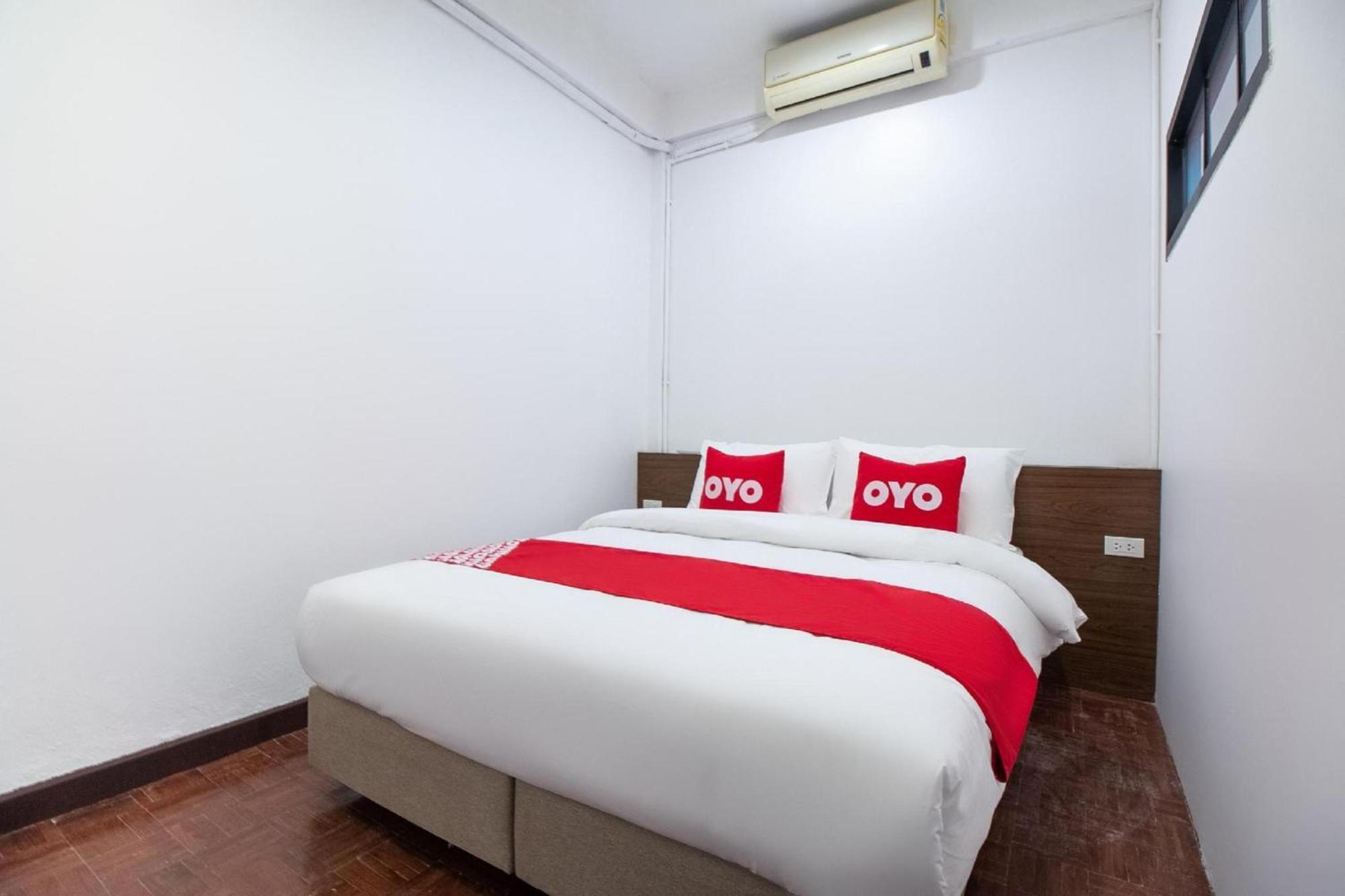 בנגקוק Kudi Hostel מראה חיצוני תמונה